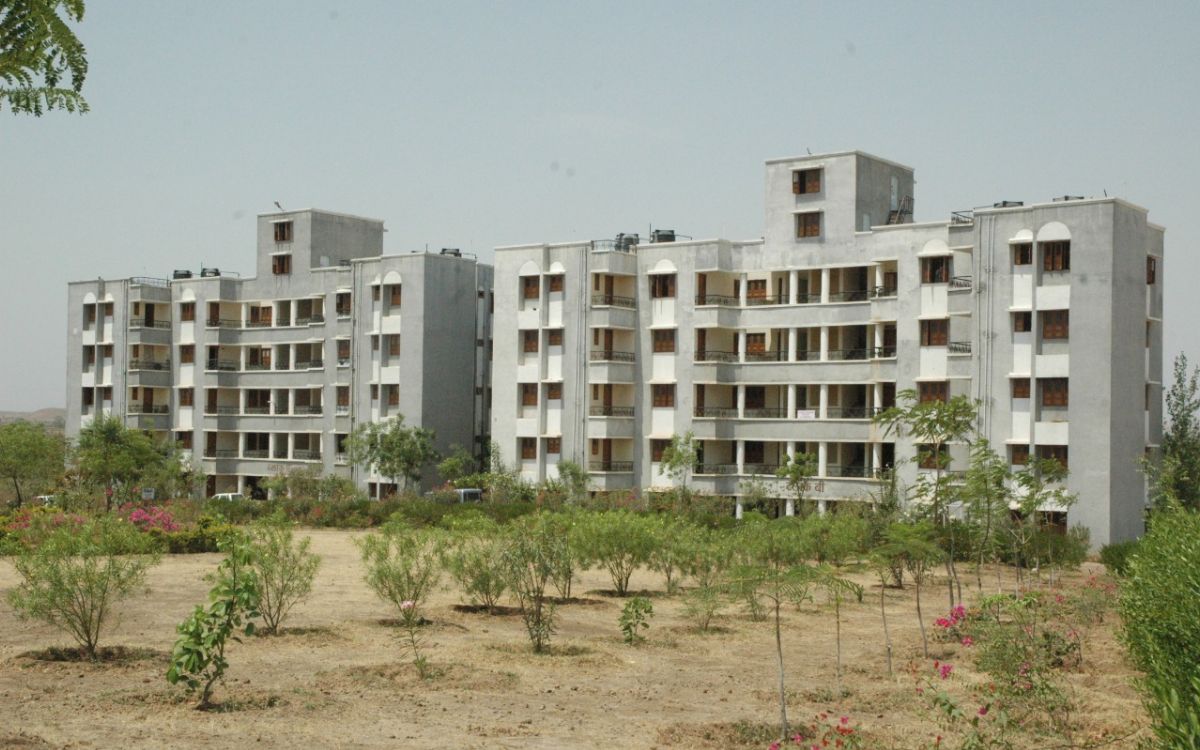staffquarter